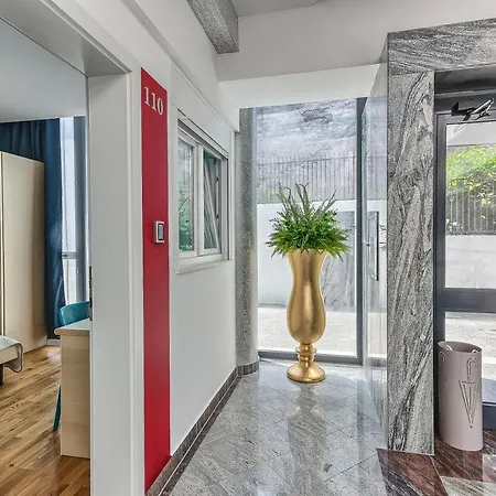 Πανσιόν Urban 3*