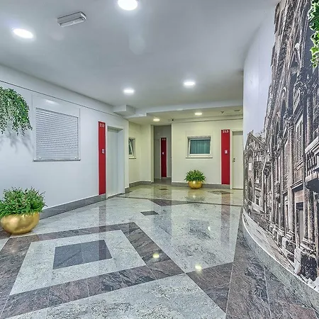 Πανσιόν Urban 3*